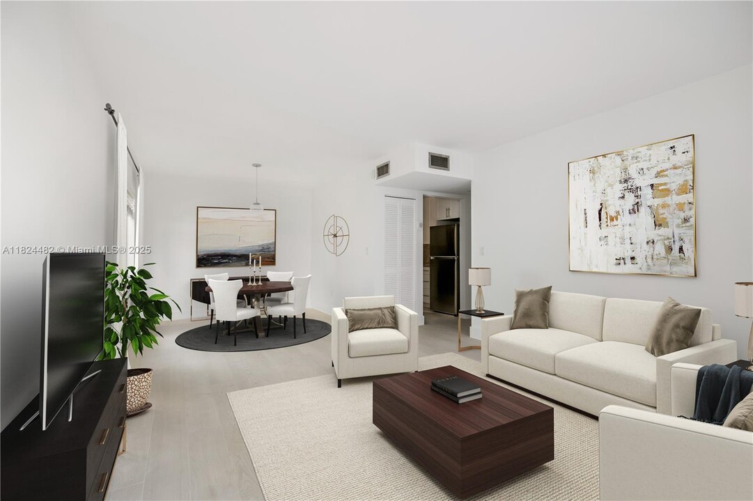 2918 Bird Ave in Miami, FL - Building Photo