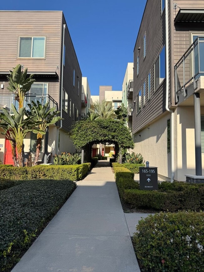 property at 195 Bowery