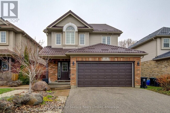 property at 9 Brooke Ave