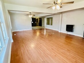 2519 W Park Pl in Oklahoma City, OK - Foto de edificio - Building Photo