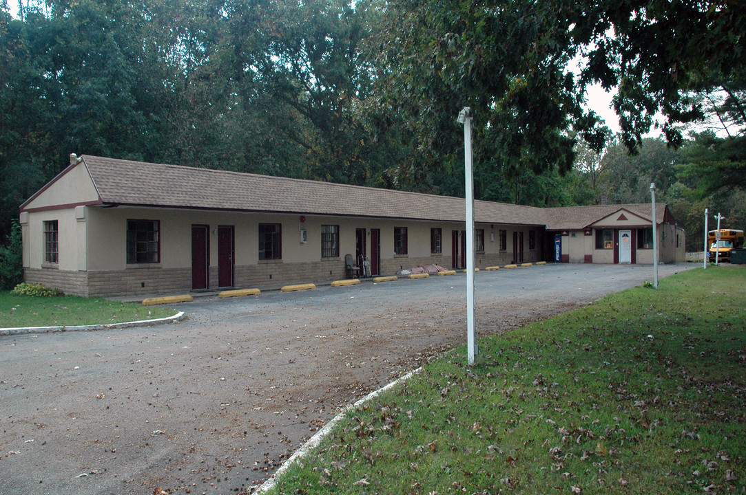 345 S White Horse Pike in Winslow, NJ - Building Photo