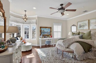 5801 Hillcrest Ave in Dallas, TX - Building Photo - Building Photo