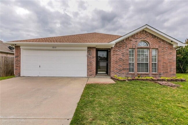 1213 Gray Dawn Dr