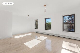 806 Greene Ave in Brooklyn, NY - Building Photo - Building Photo