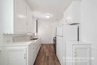 1406 N Mansfield Ave in Los Angeles, CA - Building Photo - Building Photo