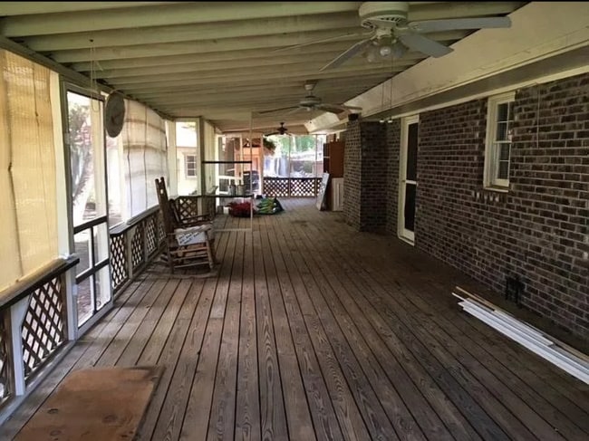 4008 Fox Turn Rd in Florence, SC - Building Photo - Building Photo