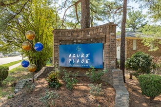 Azure Place Apartments in Memphis, TN - Foto de edificio - Building Photo