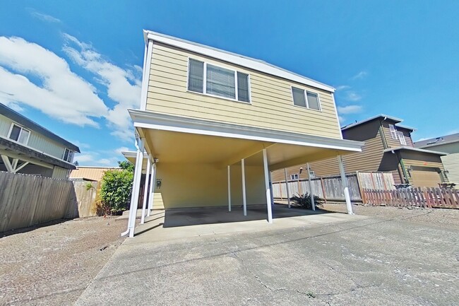 property at 1482-1484 NW 20th St