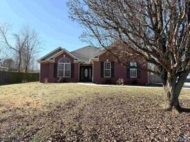 230 Bonaire Dr in Huntsville, AL - Building Photo