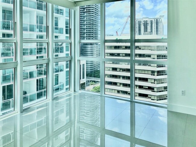 property at 950 Brickell Bay Dr