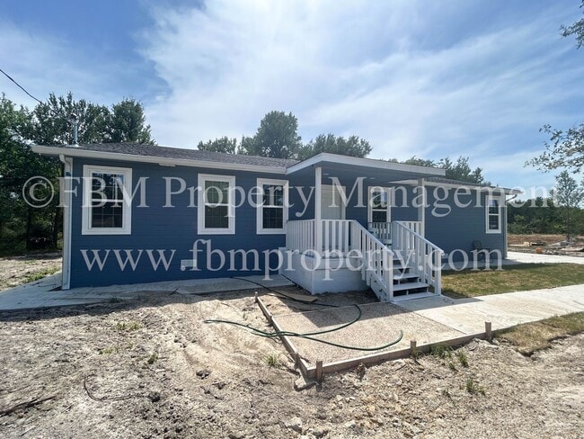 property at 101 Chaperial Rd