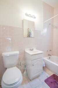 2331 N Park Ave photo'