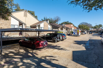 Lifescape Villas On Dublin Condos in Richardson, TX - Building Photo - Building Photo