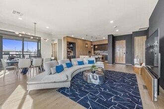 8475 Michael Cherry Ave in Las Vegas, NV - Building Photo - Building Photo