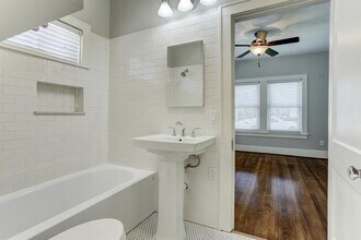 2415 Huldy St in Houston, TX - Building Photo - Building Photo