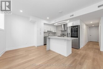 1975 Banff Ave in Ottawa, ON - Building Photo - Building Photo