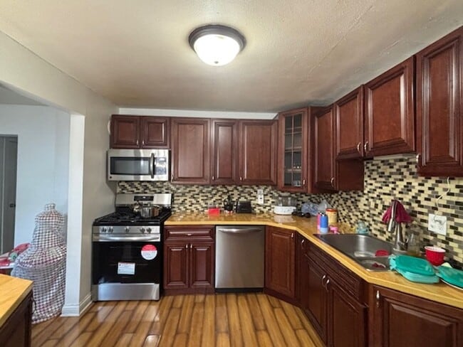 property at 109 14th Ave S