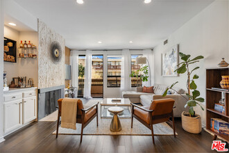 1833 Fairburn Ave in Los Angeles, CA - Building Photo - Building Photo