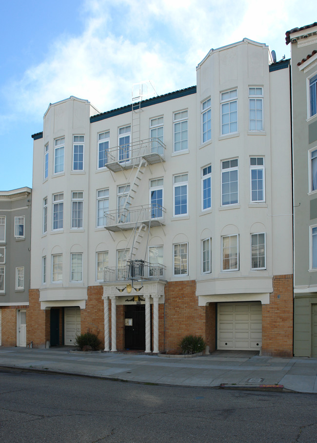 3320 Octavia in San Francisco, CA - Building Photo - Building Photo