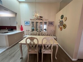 3300 Loveland Blvd in Port Charlotte, FL - Building Photo - Building Photo