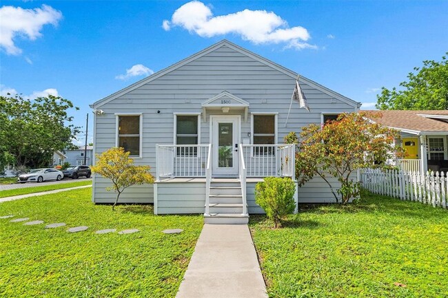 property at 1500 9th Ave N