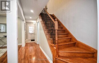 33 Holloway Rd in Markham, ON - Building Photo - Building Photo