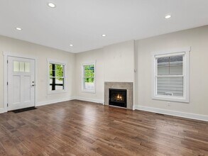 128 Grn Crk Lp in Asheville, NC - Building Photo - Building Photo