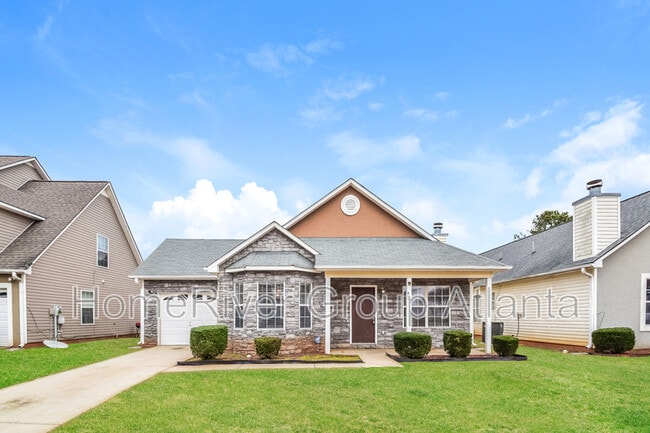 property at 400 Crestfield Cir