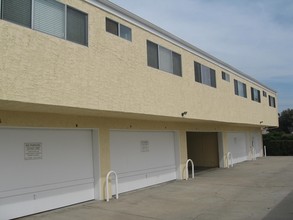 2616 Mathews Ave in Redondo Beach, CA - Building Photo - Building Photo