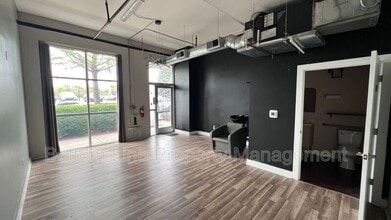 621 McNinch St in Charlotte, NC - Building Photo - Building Photo