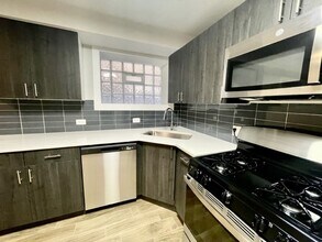 4450 N Winchester Ave in Chicago, IL - Building Photo - Building Photo