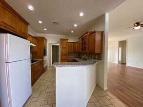 1209 S 36th St in Broken Arrow, OK - Building Photo - Building Photo