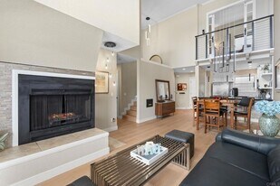 270 Dahlia Ave, Unit 22 in Imperial Beach, CA - Building Photo