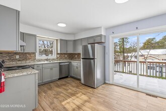 202 Manahawkin Trail in Pemberton Township, NJ - Building Photo - Building Photo