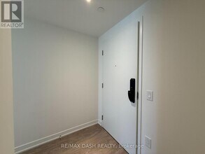 28 Ann St in Mississauga, ON - Building Photo - Building Photo