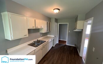 2324 Slocum Ave in Memphis, TN - Building Photo - Building Photo