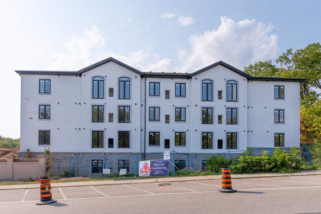 3 John Pound Rd in Tillsonburg, ON - Building Photo - Building Photo