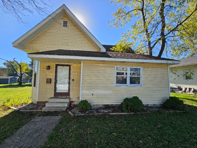 509 S 7th St in Petersburg, IN - Building Photo - Building Photo