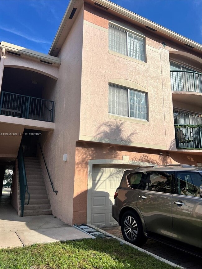 property at 2021 SE 10th Ave