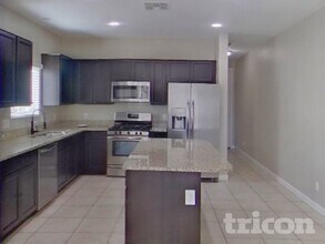 41363 W Williams Way, Unit 2 in Maricopa, AZ - Building Photo - Building Photo