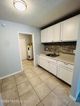 3638 Lionell St in Jacksonville, FL - Building Photo - Building Photo