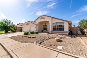 2230 E Whitten St in Chandler, AZ - Building Photo - Building Photo