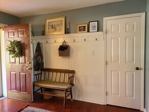 304 Red Bud Dr in Elizabethtown, KY - Building Photo - Building Photo