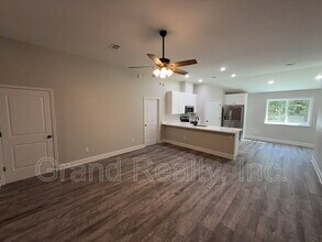 4880 E Spencer Field Rd in Pace, FL - Building Photo - Building Photo