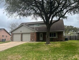 1906 Savanna Ct N in League City, TX - Building Photo