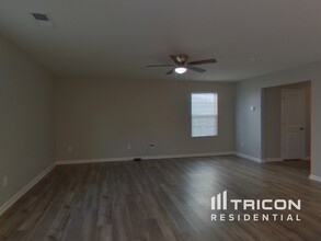 315 Anna Gray Cir in Easley, SC - Building Photo - Building Photo