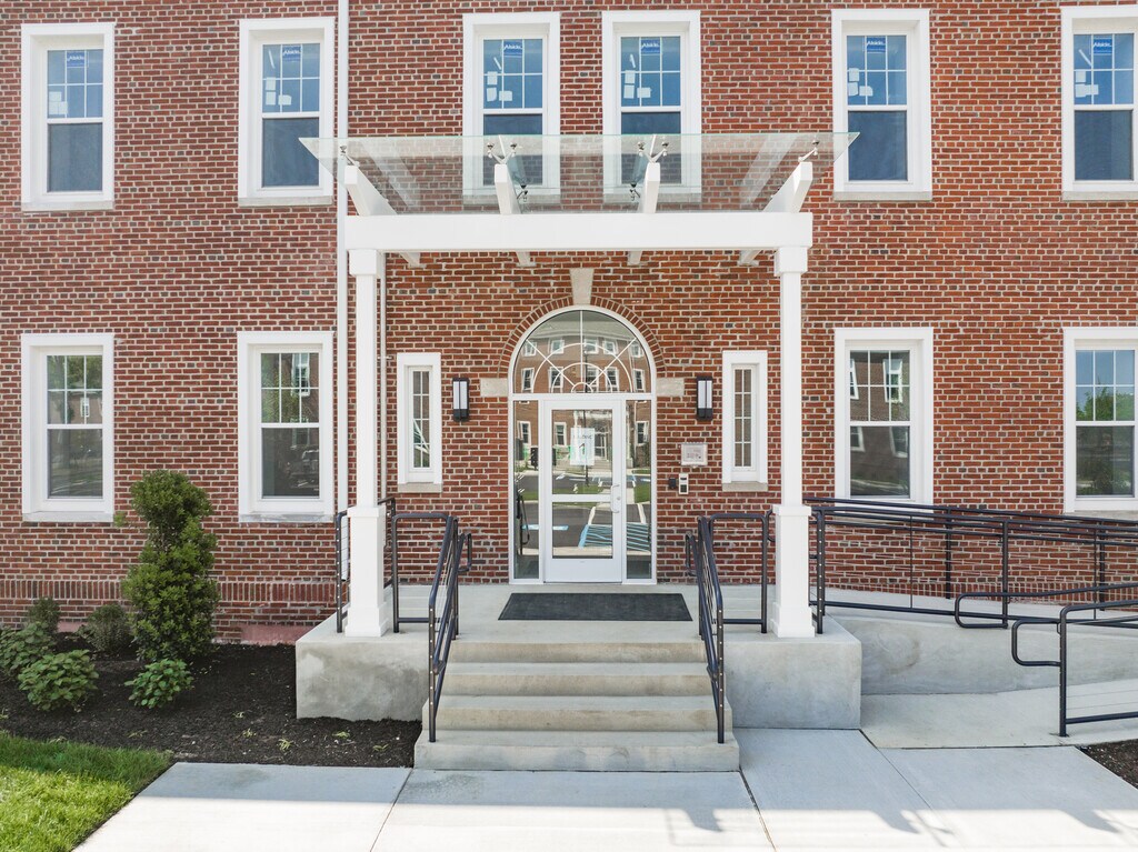 The Belmont at Eastview Apartments in Central Islip, NY