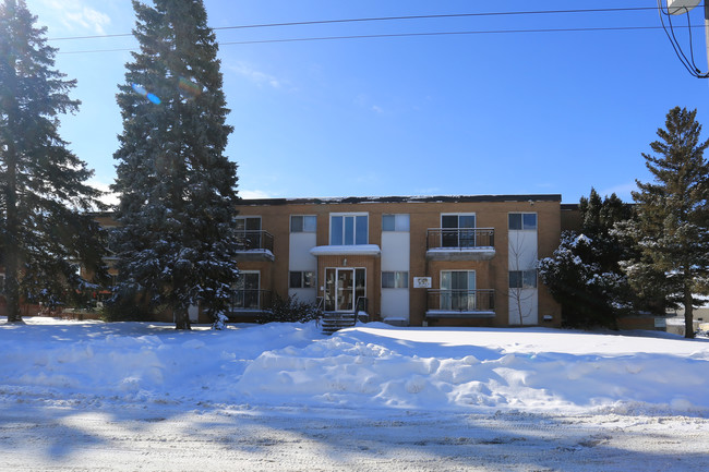 Kipling Apartments in Kitchener, ON - Building Photo - Building Photo