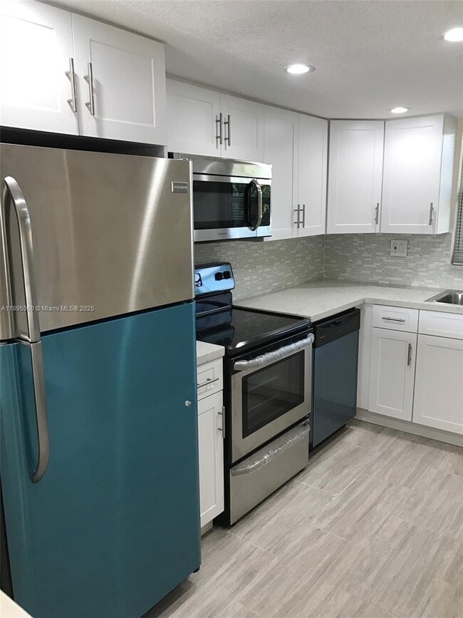 property at 9353 Fontainebleau Blvd