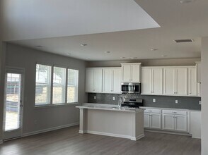 246 River Run Dr in Dallas, GA - Building Photo - Building Photo